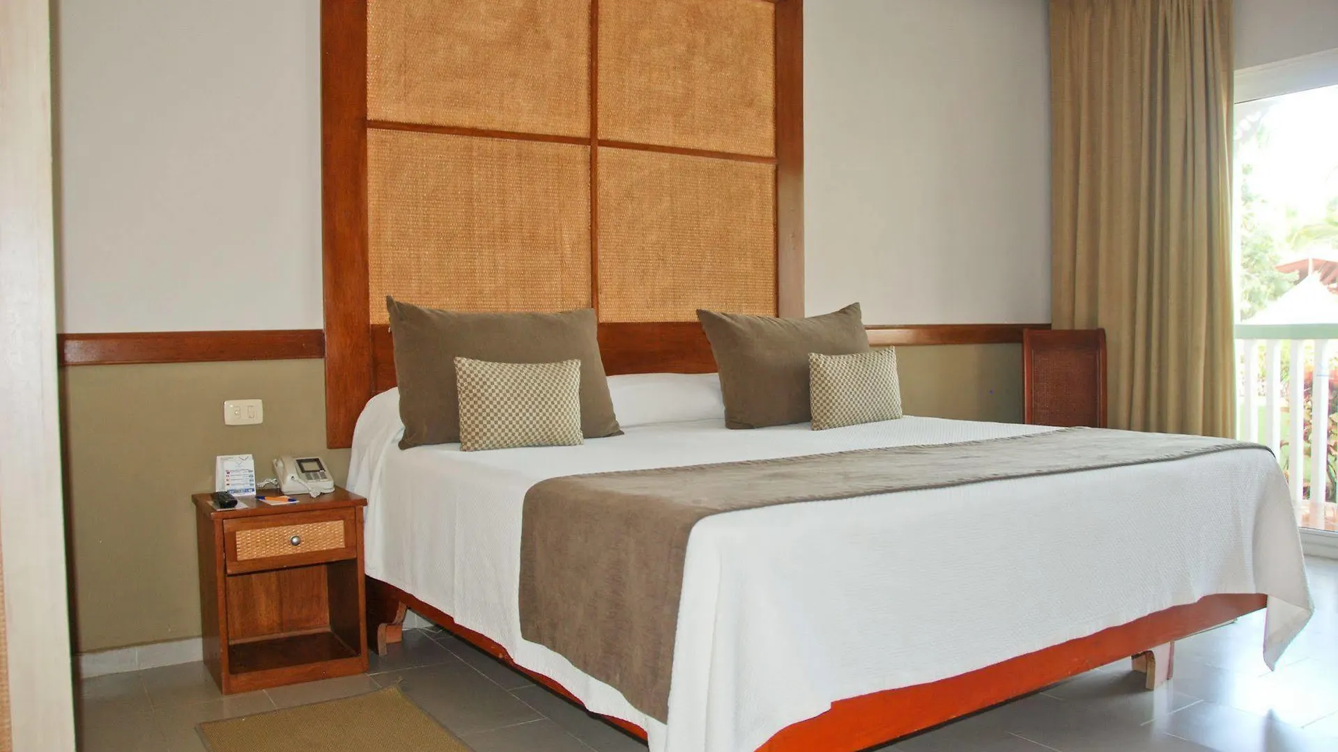 Vik Hotel Arena Blanca Punta Cana 4*,  Dominikanska republiken