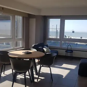  Appartement Studio Voor 2 Of 3 Pers Met Zeezicht Belgique
